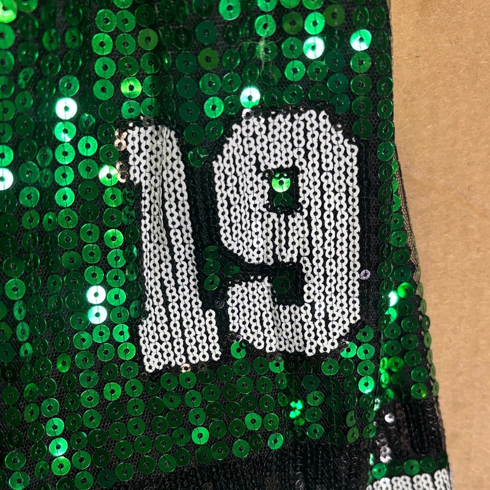 Love Theory Essentials 1992 Emerald Sequin V-Neck Jersey - Picture 7 of 10